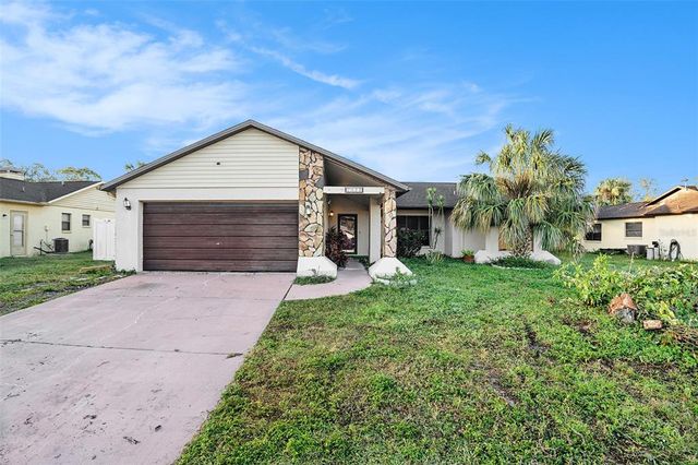 $295,000 | 7022 Arbor View Lane | Orchid Lake Village