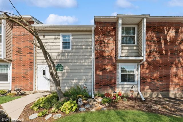 $235,000 | 1374 East Wyndham Circle, Unit 102 | Palatine