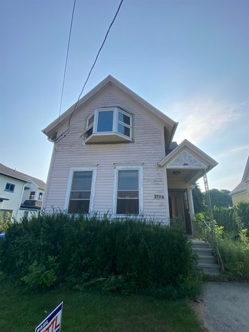 $135,000 | 1121 South 8th Street | Manitowoc