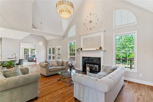 $725,000 | 4965 Bagley Terrace Drive