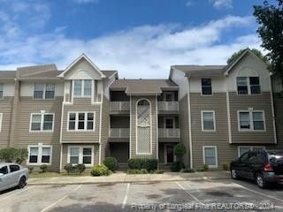 $112,900 | 6776 Willowbrook Drive, Unit 1 | Westover