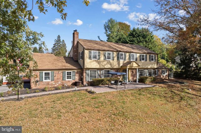 $879,900 | 37 Woodridge Road | Thornbury Township - Delaware County