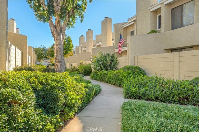 $640,000 | 1864 Stow Street | East Simi Valley