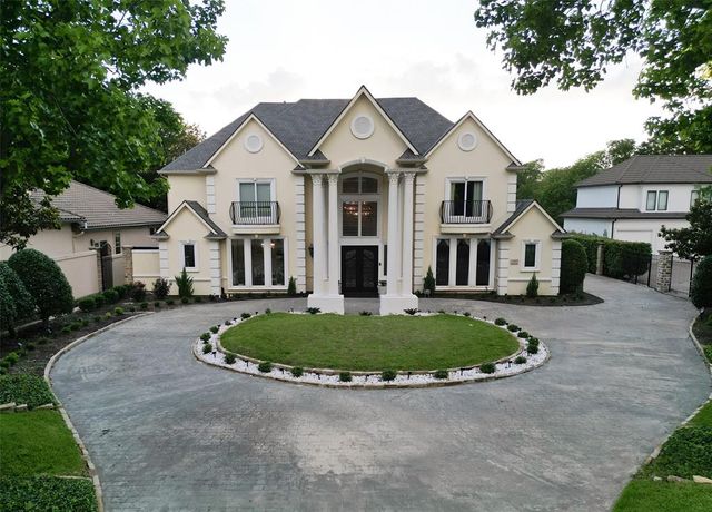 $2,650,000 | 5809 Golden Leaf Court | Plano