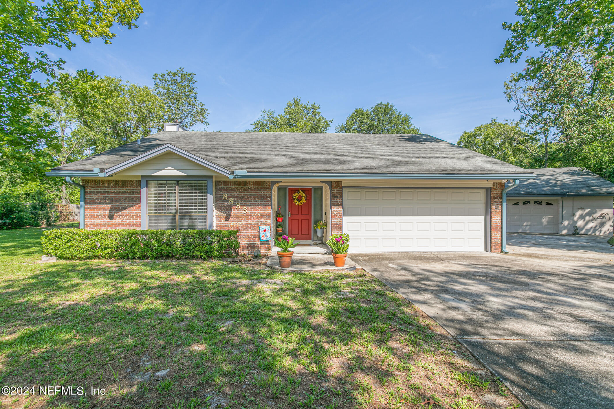 8833 Country Woods Ct (9)