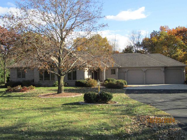 $649,900 | 2214 Birch Creek Drive | Wrightstown Town