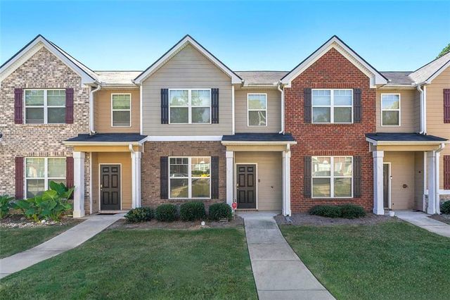 $225,000 | 6327 Olmadison Place | South Fulton