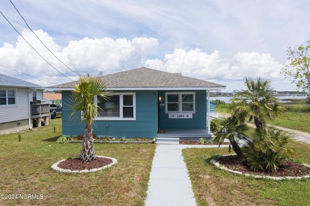 $2,200 | 1404 Bay Street | Morehead City