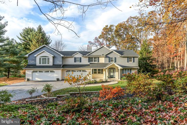 $745,000 | 37 Boxwood Drive | Derry Township - Dauphin County