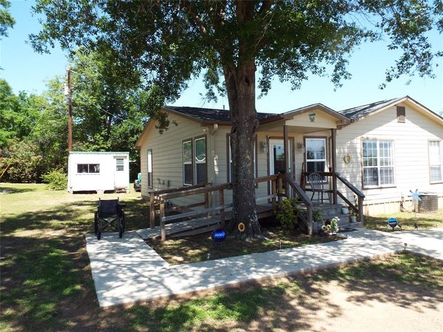 $379,500 | 111 County Road 2815