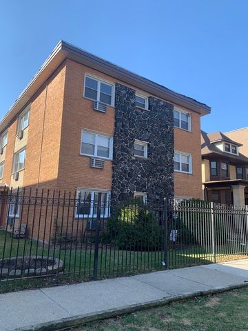 $229,900 | 1531 West Sherwin Avenue, Unit 1N | East Rogers Park