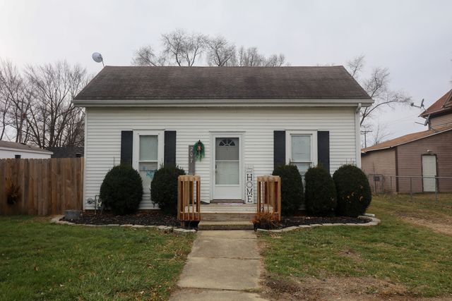 $79,900 | 207 South Kenney Street | Kenney