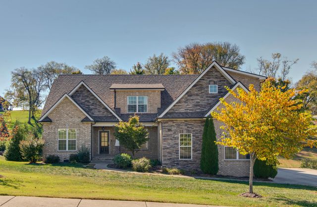 $829,850 | 105 Rock Bluff Court | La Vergne