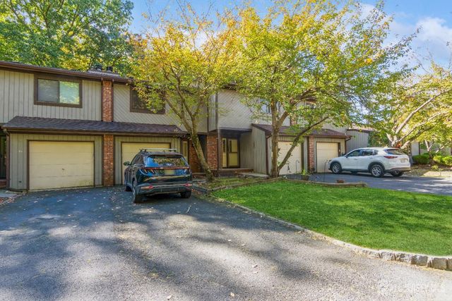 $409,000 | 39 Laurie Court | Old Bridge