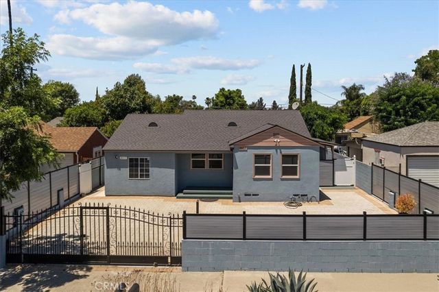 $975,000 | 8017 Noble Avenue | Panorama City