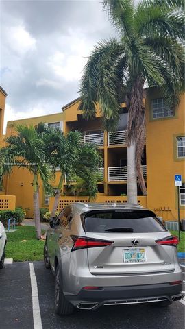 $2,100 | 9731 Fontainebleau, Unit 203 | Doral