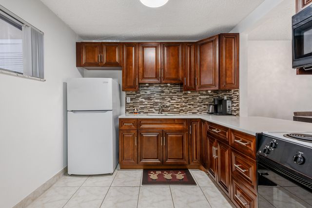 $95,000 | 2687 North N Garden, Unit 206