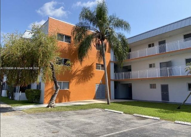 $1,925 | 11311 Southwest 200th Street, Unit 208D | South Miami Heights