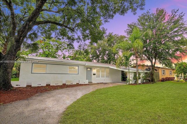 $580,000 | 6880 Southwest 5th Court | South Broward Ranches