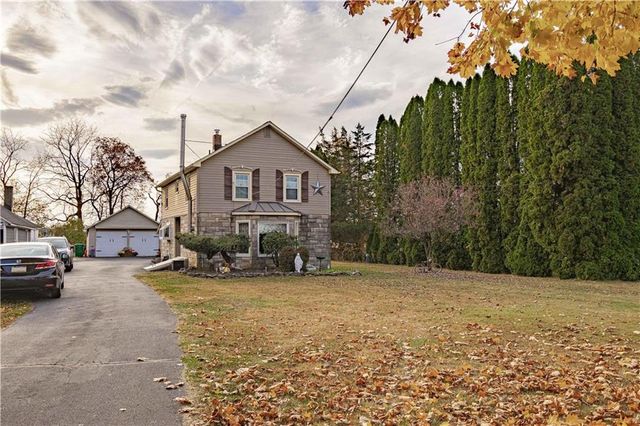 $379,900 | 1242 Tatamy Road | Palmer Township - Northampton County