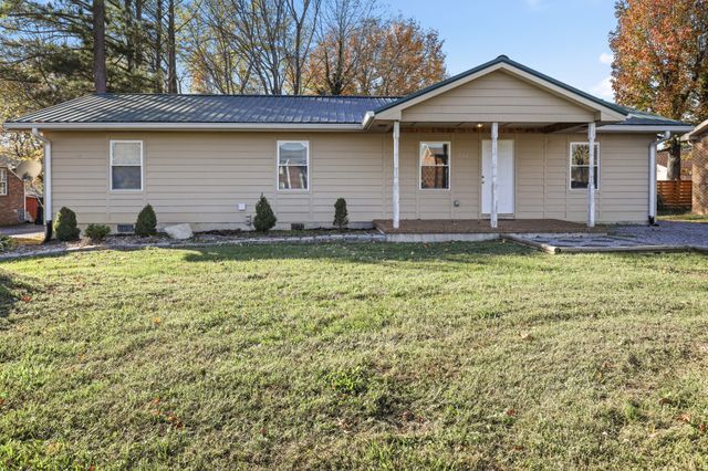 $350,000 | 104 Fischer Drive | Springfield