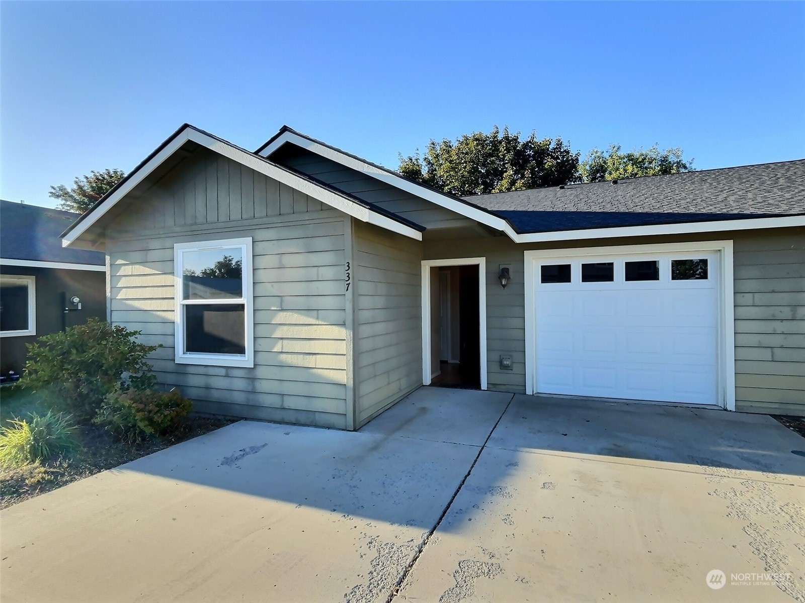 front view of house with a yard