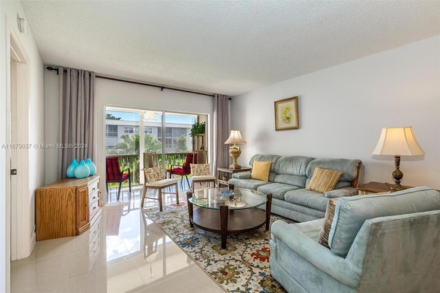 $2,600 | 9856 Marina Boulevard, Unit 1320 | Sandalfoot Cove