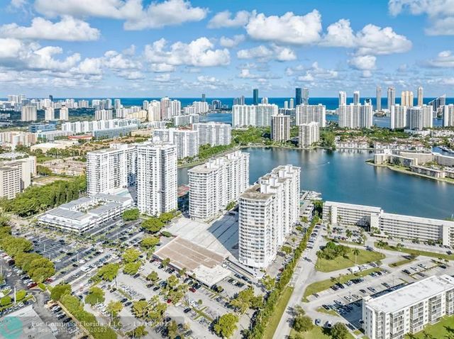 $249,000 | 18031 Biscayne Boulevard, Unit 1104 | Aventura