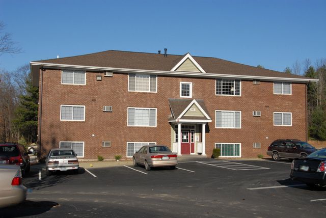 $1,683 | 3991 Old Brown Avenue, Unit 113 | Goffes Falls