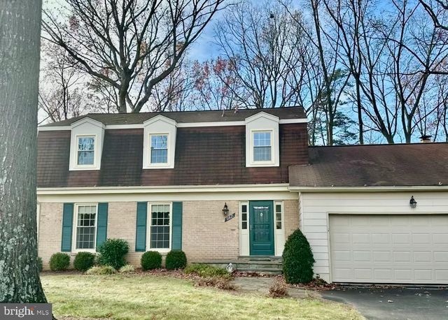 $979,000 | 10821 Cross School Road | Reston