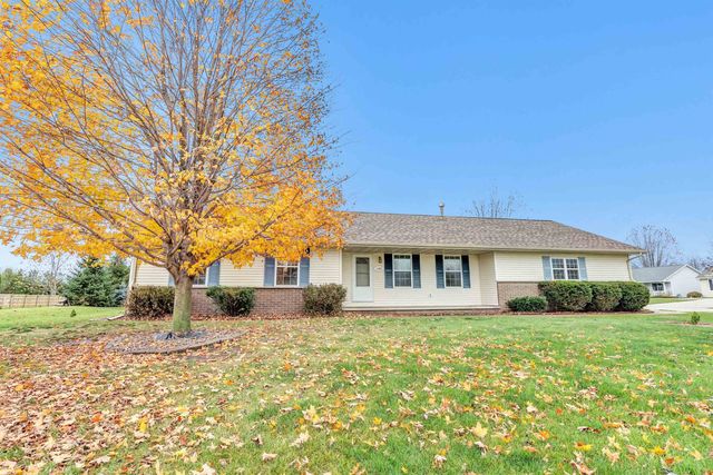 $399,900 | 1101 Allison Drive | North Central Village of Fox Crossing