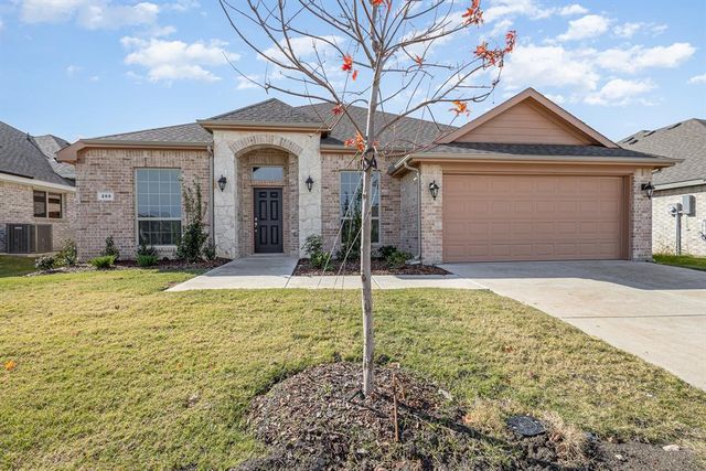 $369,990 | 205 Giddings Trail | Forney