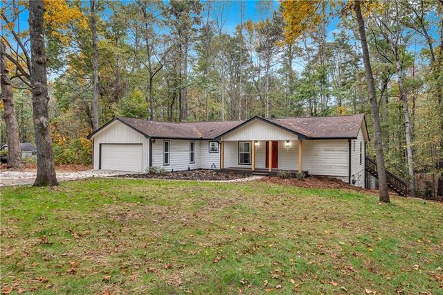 $385,000 | 6881 Hickory Hollow Drive