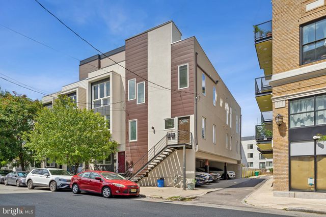 $464,900 | 211 Green Street, Unit P6 | Northern Liberties