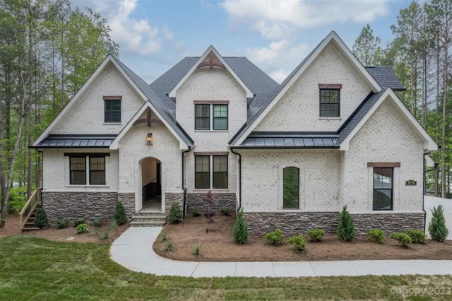 Homes For Sale With A Garage In Weddington Trace, Waxhaw, NC | Compass