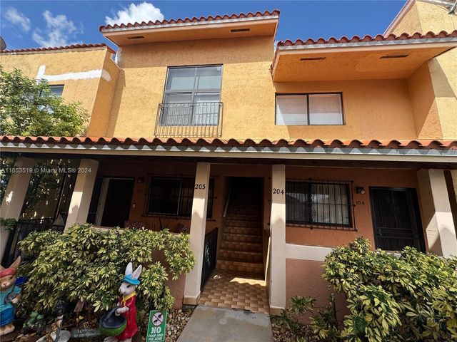 $2,600 | 2745 West 60th Place, Unit 203 | Hialeah