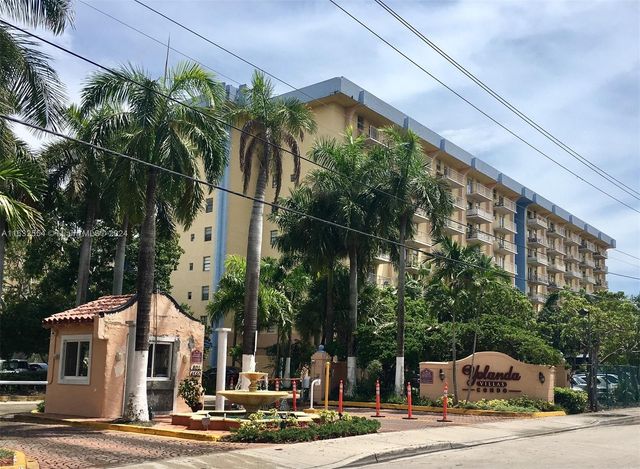 $1,800 | 801 Northwest 47th Avenue, Unit 619W | Yolanda Villas Condominiums