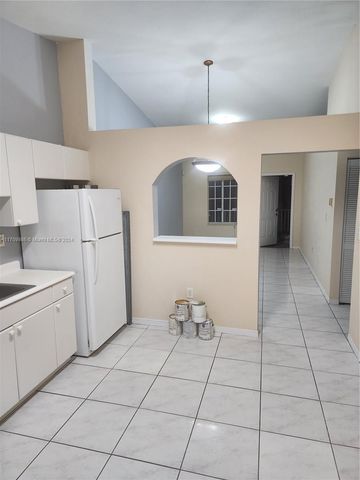 $2,600 | 6972 Northwest 179th Street, Unit 2034 | Country Club of Miami