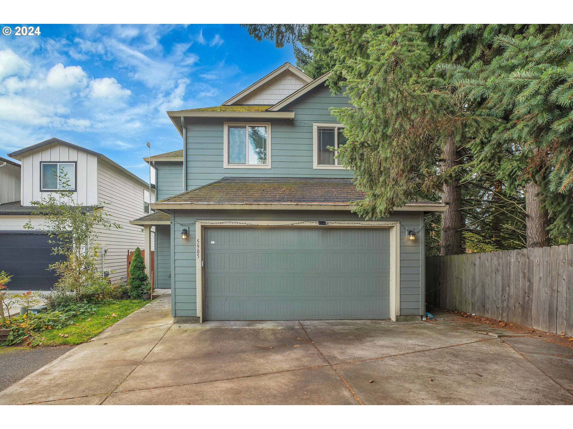 a view of outdoor space yard and garage