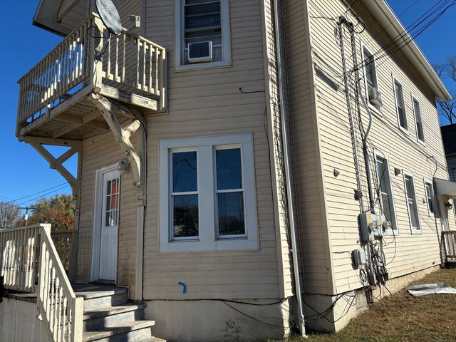 $1,650 | 105 High Street | West Ansonia