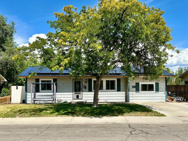 $330,000 | 513 Greenbriar Street | Fruita