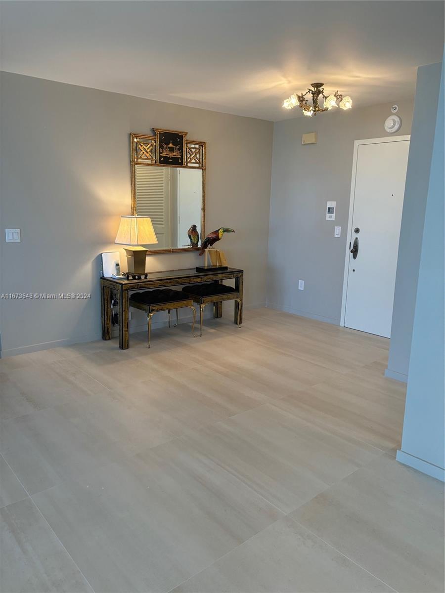 a view of a livingroom with furniture