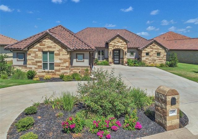 $1,295,000 | 1209 Catalina Bay Boulevard | Granbury