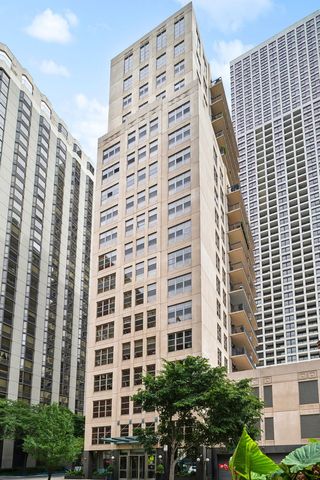 $15,950 | 1035 North Dearborn Street, Unit 21PH | Maple Tower