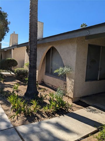 $1,500 | 2891 Canyon Crest Drive, Unit 5 | University of Riverside