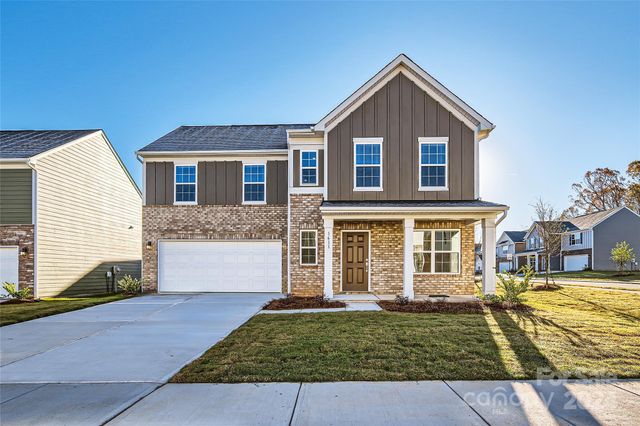 $339,999 | 1611 Cannonball Lane | Crowders Mountain Township - Gaston County