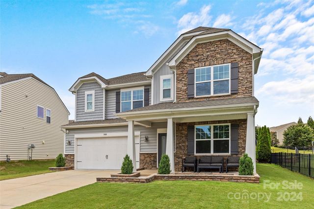 $579,000 | 3008 Dundee Lane | Carolina Reserve