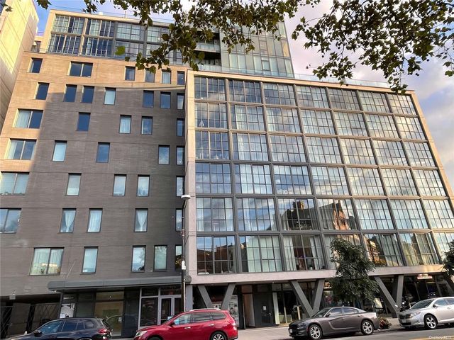 $805,000 | 22-18 Jackson Avenue, Unit 202 | Long Island City