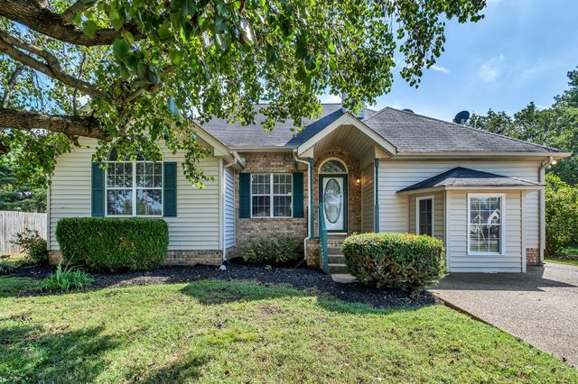 $425,000 | 315 Cypress Glen Drive | Mount Juliet