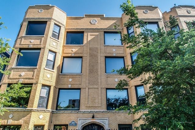 $2,500 | 3106 West Lyndale Street, Unit 1A | Palmer Square